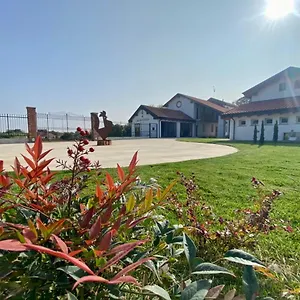 Agroturismo Cascina Mora Bassa 