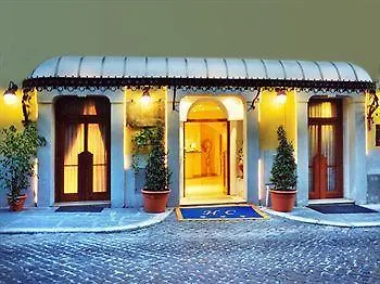 Hotel Canova Rome 3*,  Italy